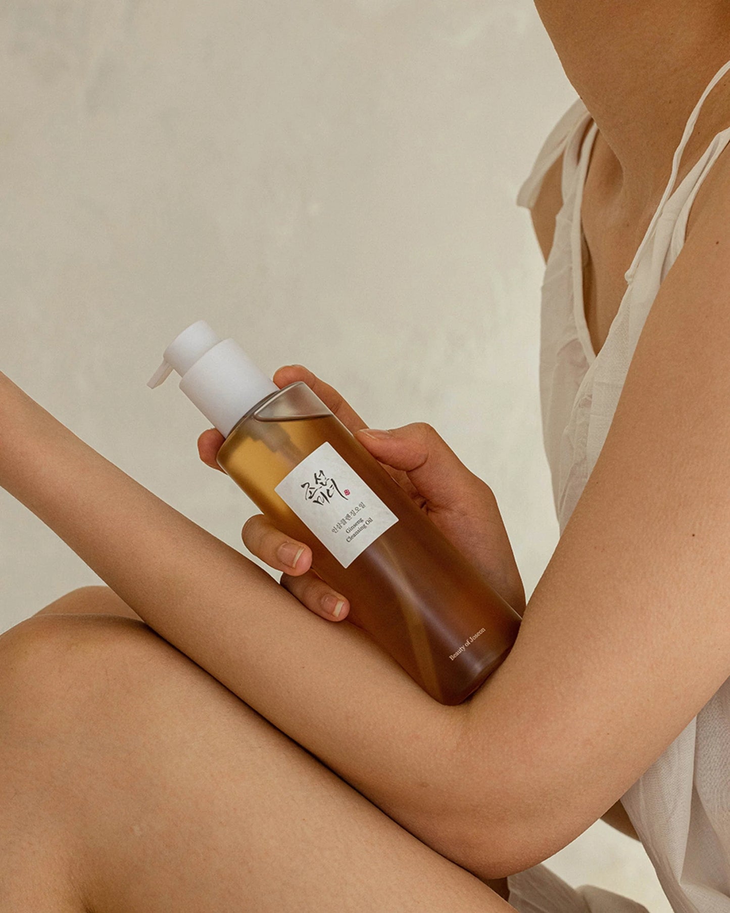 Beauty of Joseon Ginseng Essence Water med model