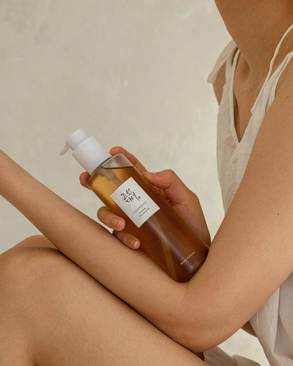 Beauty of Joseon Ginseng Essence Water med model