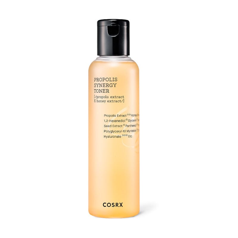 COSRX Full Fit Propolis Synergy Toner på en hvis baggrund