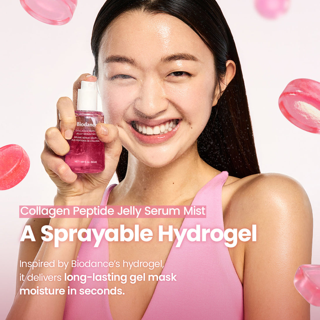 Biodance Jelly Serum Mist – flasken holdt i hånden