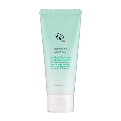 Green Plum Refreshing Cleanser